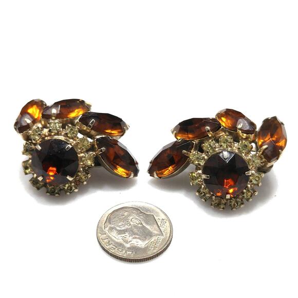 Vintage Topaz Rhinestone Clip Earrings, Gold Plated, 1950s Vintage Jewelry - Picture 2 of 10